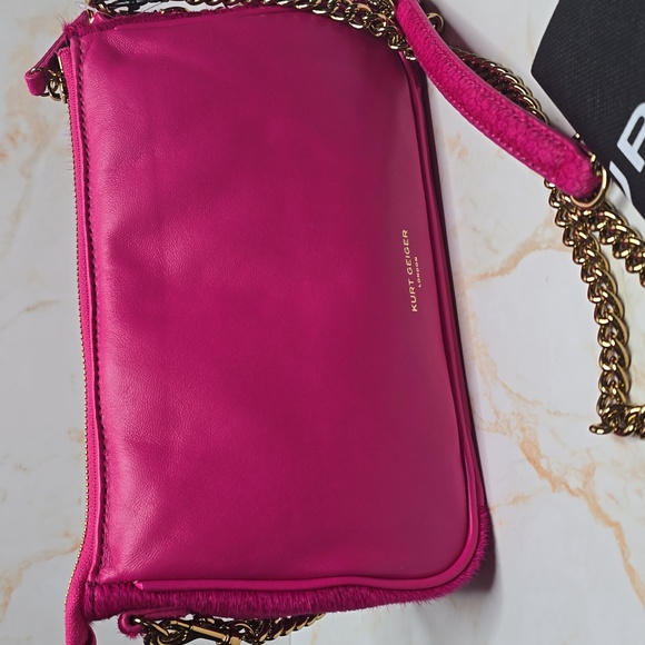 Kurt Geiger London Kew Hot Pink Pouch, Shoulder, Crossbody Bag, New Leather - Picture 5 of 15